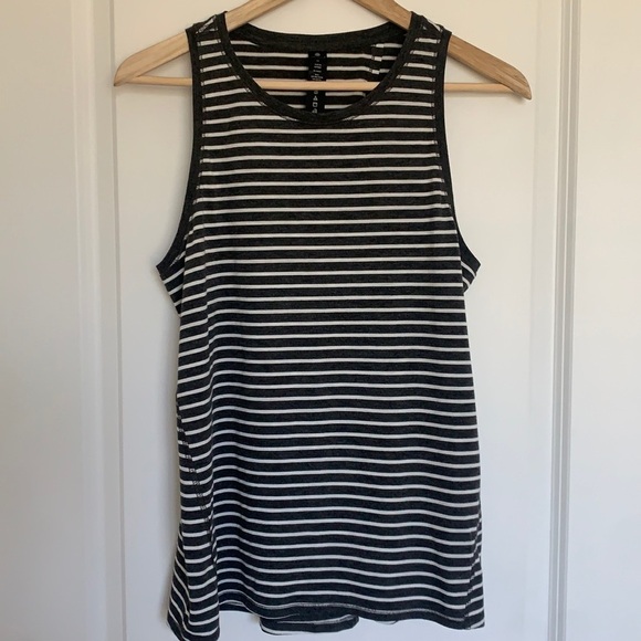 Yogalicious Women’s Sleeveless Tank Top Grey /White M - Picture 1 of 6